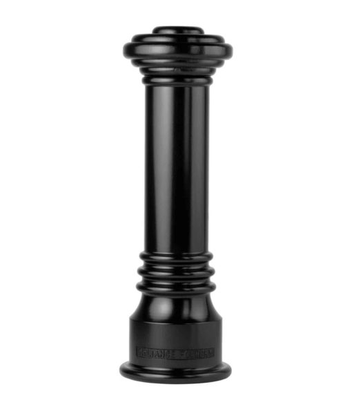 A bollard without flanging on sides with classic cloud cap