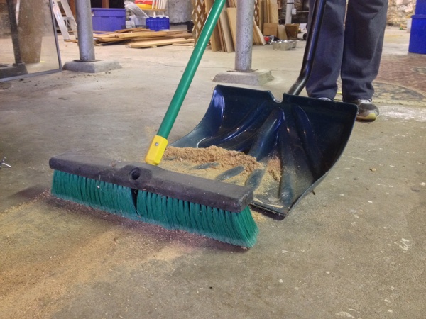 Snow Shovel Dust Pan