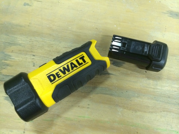 DEWALT 8V Max Worklight DCL023