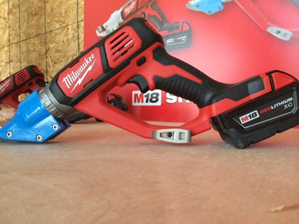 Milwaukee M18 Metal Shears 