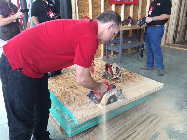 Milwaukee M18 FUEL 7 1/4" Circular Saw